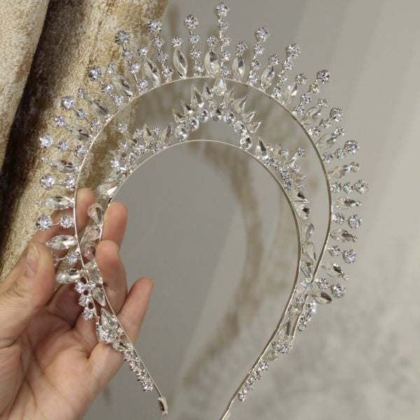 BEYAZ ÇİFT KATLI TAÇ