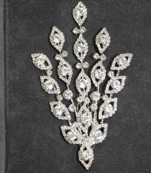 DİVİNE KRİSTAL TOKA