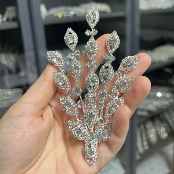 DİVİNE KRİSTAL TOKA