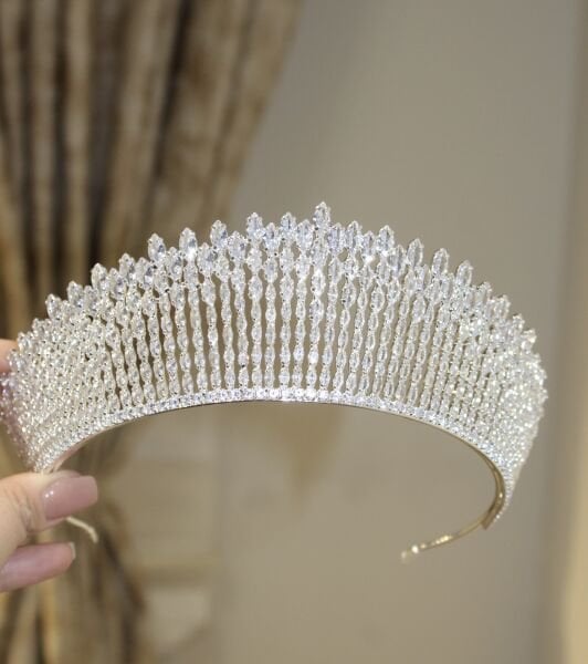 Zirkon Taşlı Markiz Gelin Tacı