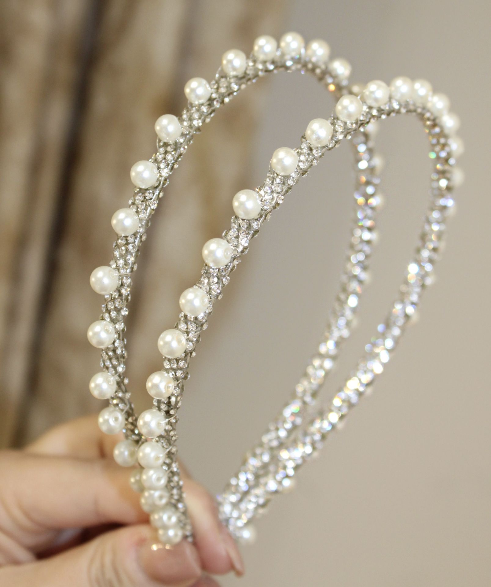 ARYA PEARL ÇİFT SIRA TAÇ