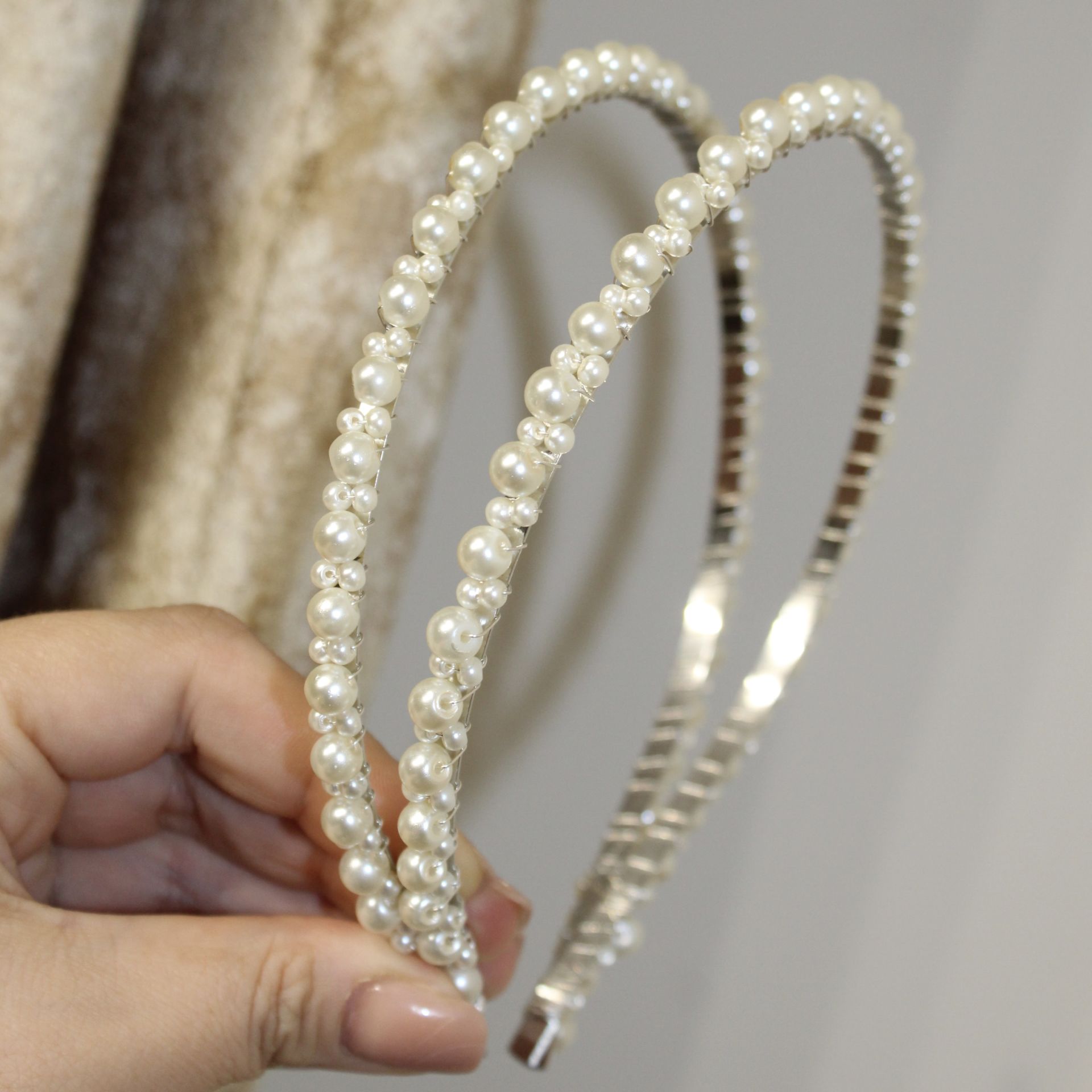 JESSİA ÇİFT SIRA TAÇ