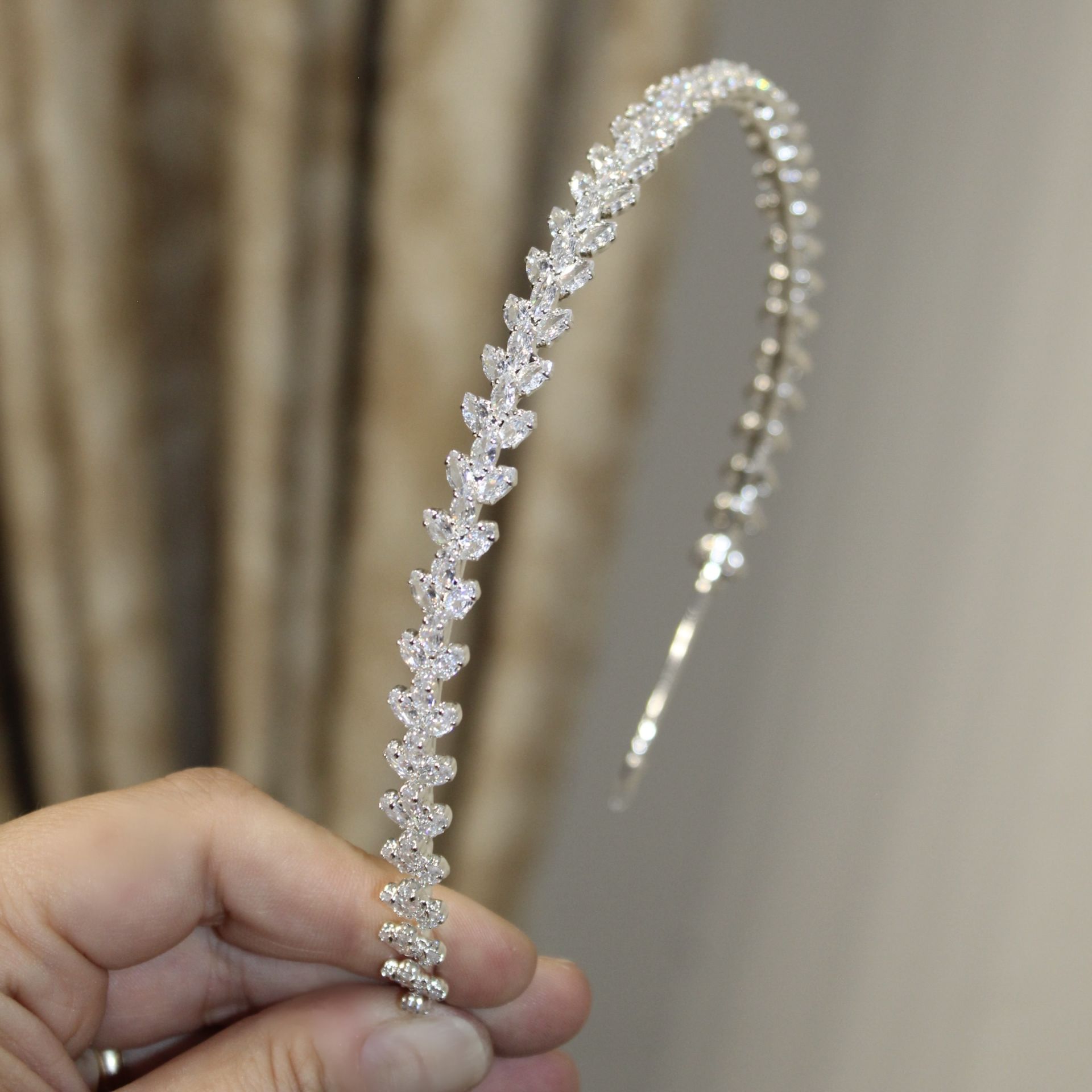 MARKİZ ZİRKON SAÇ BANDI