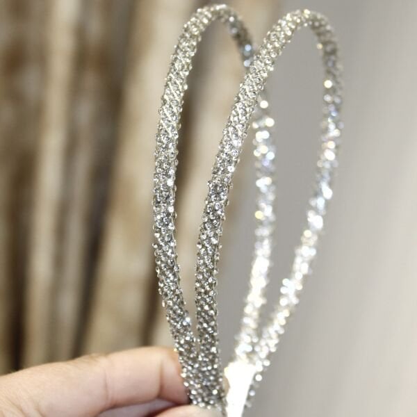 ARYA ÇİFT SIRA TAÇ