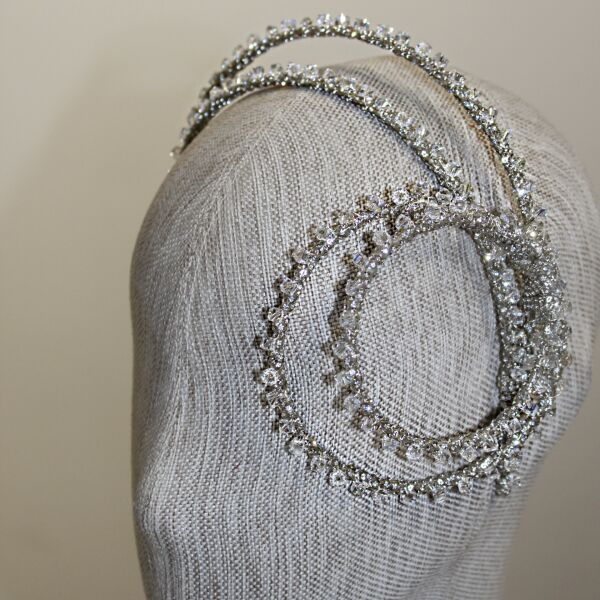 GÜMÜŞ RENK JENNİFER TAC