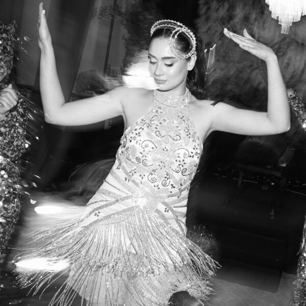 GÜMÜŞ RENK JENNİFER TAC