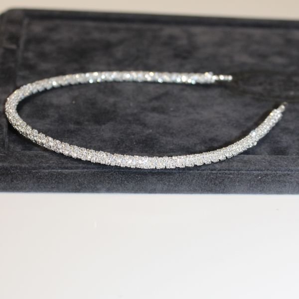 GÜMÜŞ SARMAL TEK SIRA TAÇ