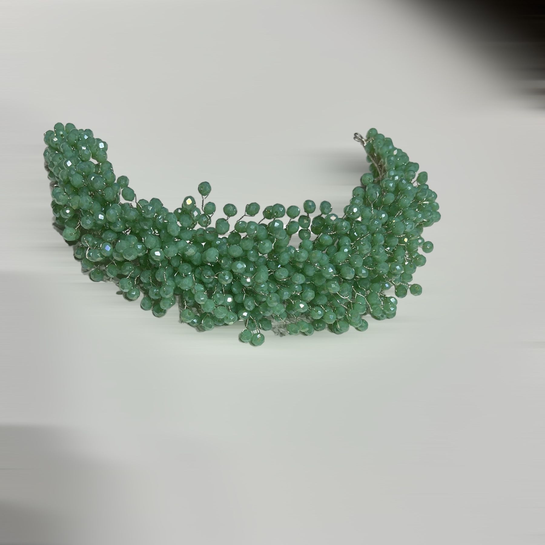 SU YEŞİLİ SAÇ AKSESUARI