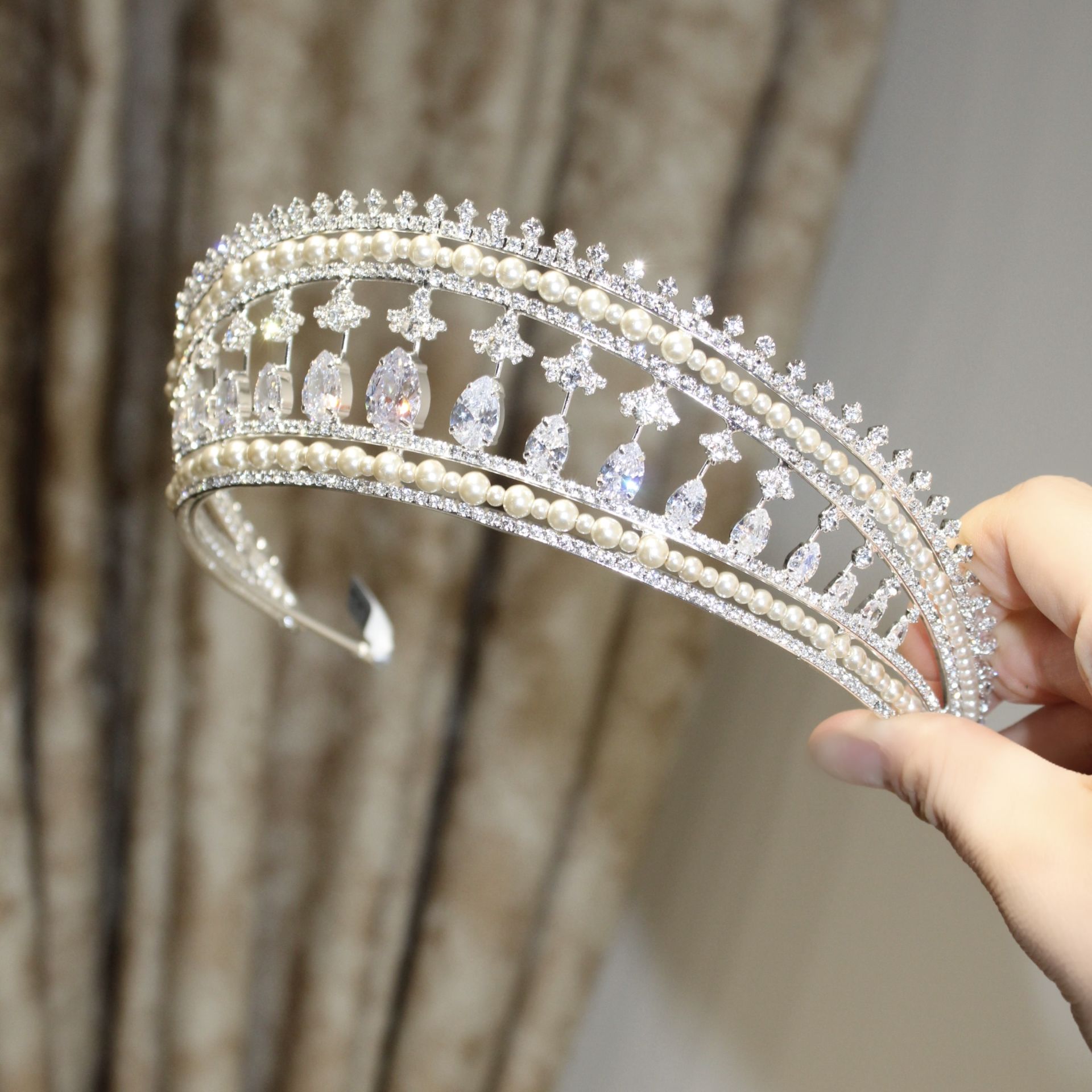 DİANA ZİRKON GELİN TACI