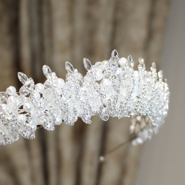 İNCİLİ GELİN TACI