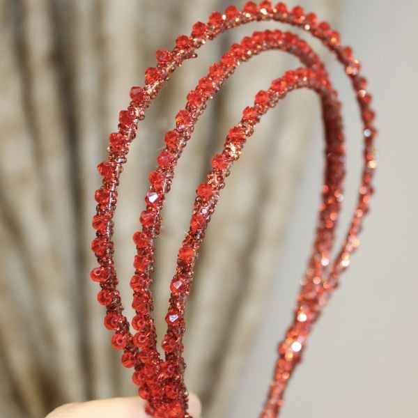 KIRMIZI TASARIM SAÇ AKSESUARI