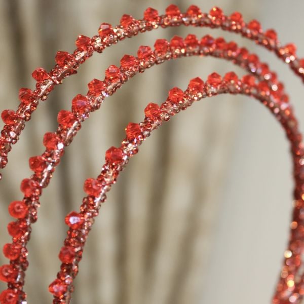 KIRMIZI TASARIM SAÇ AKSESUARI