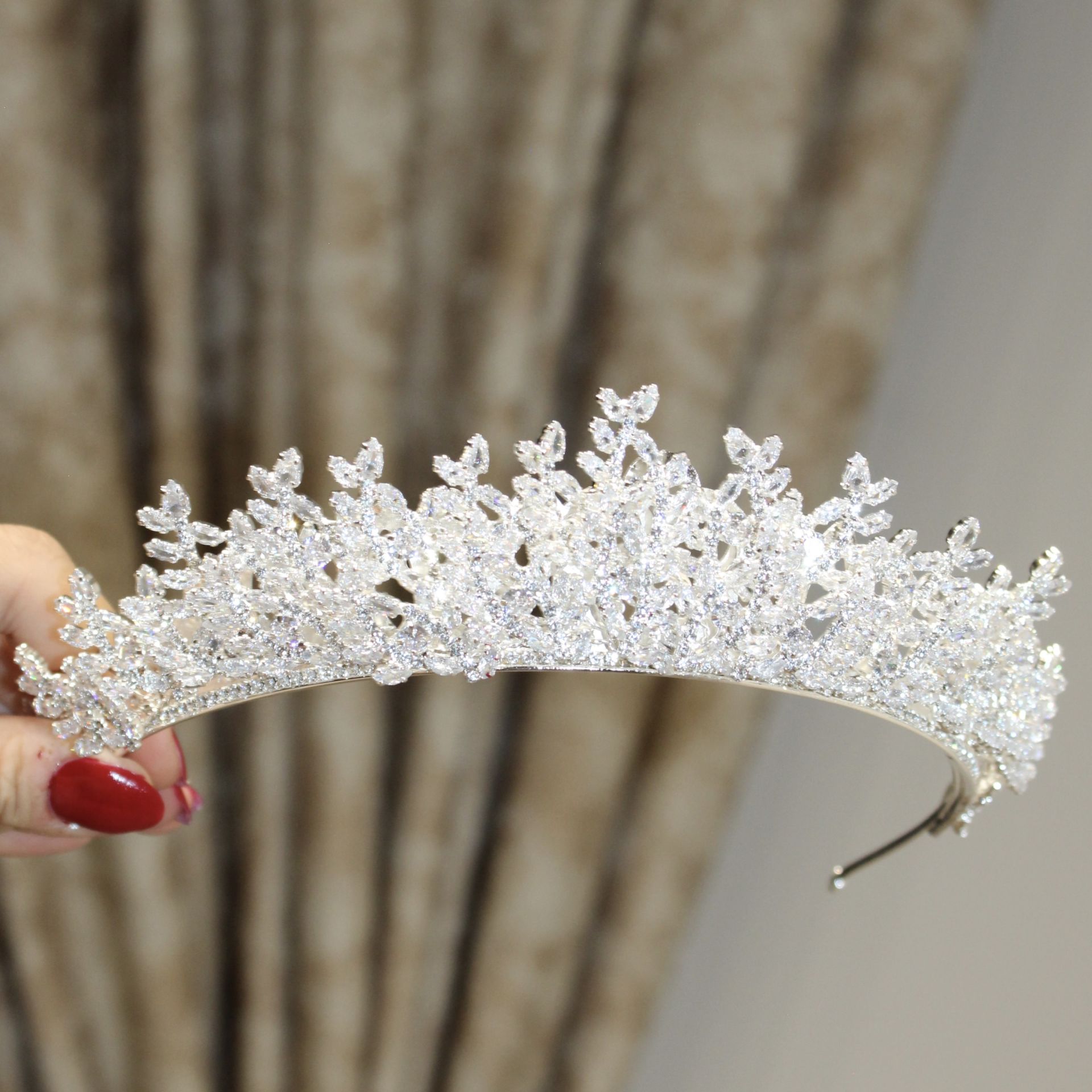 T-22 ZİRKON GELİN TACI