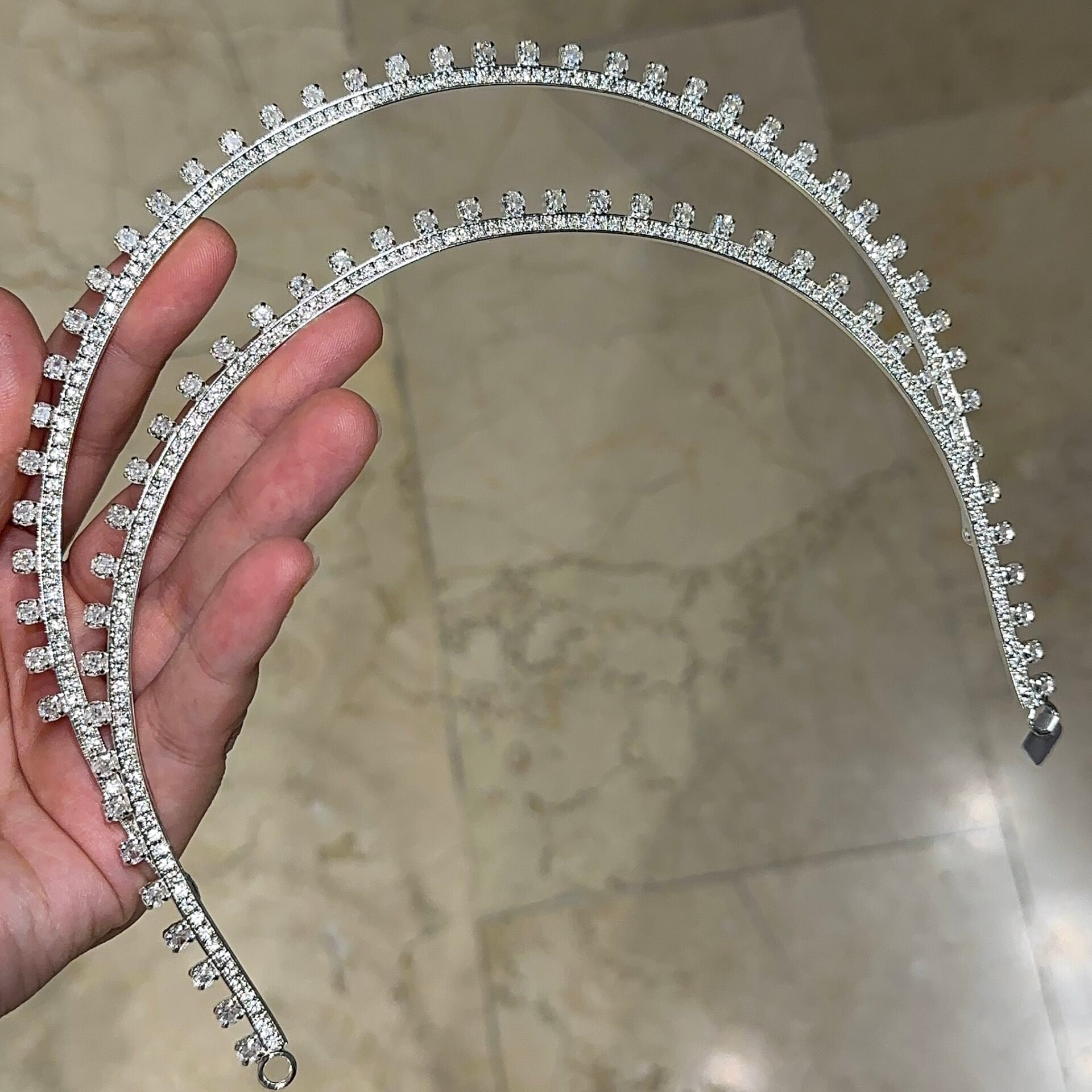 C-0522 ZİRKON ÇİFT KATLI TAÇ